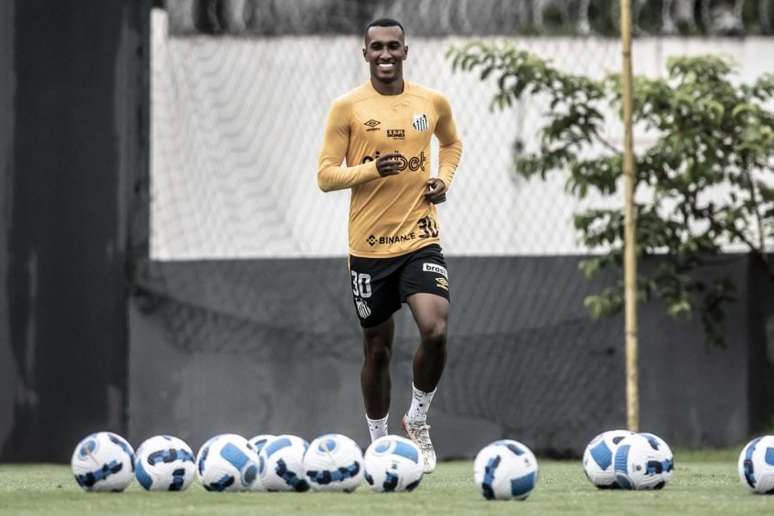 Santos confirma a contratação de zagueiro destaque na Copa São Paulo