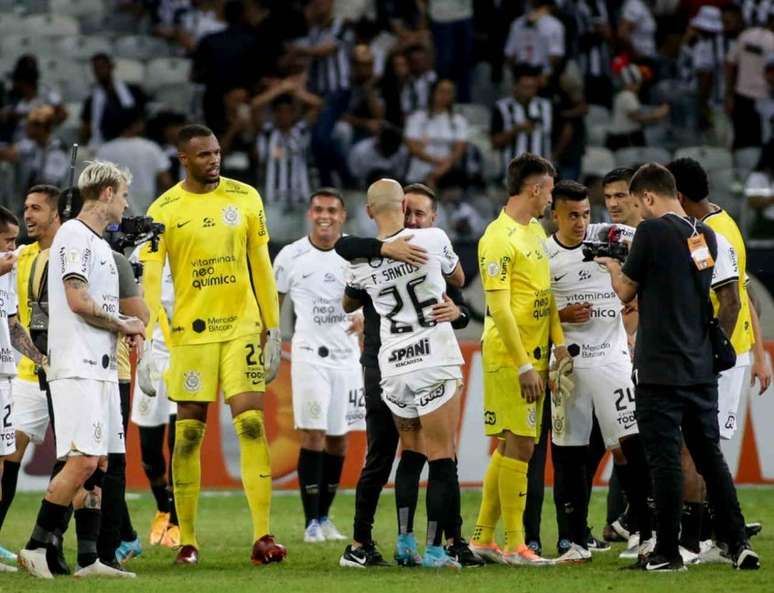 Confira as notas dos jogadores do Corinthians após a vitória sobre o  Coritiba