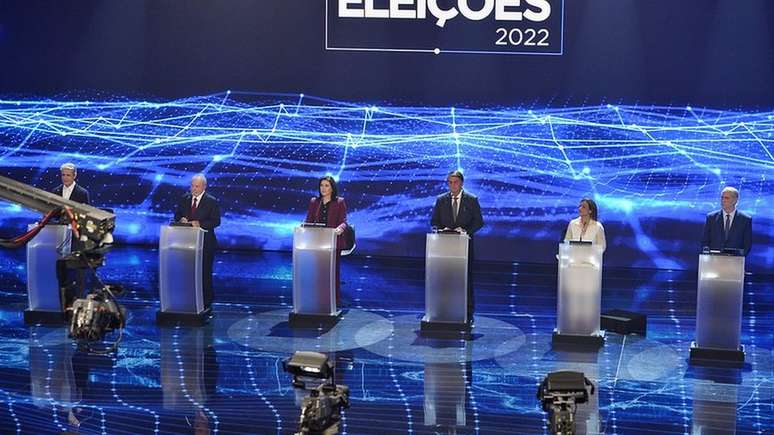 Eleições 2022: Os Momentos Cruciais Do 1° Debate Que Teve Lula E ...