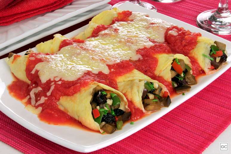 Panqueca de tapioca com berinjela | Foto: Guia da Cozinha