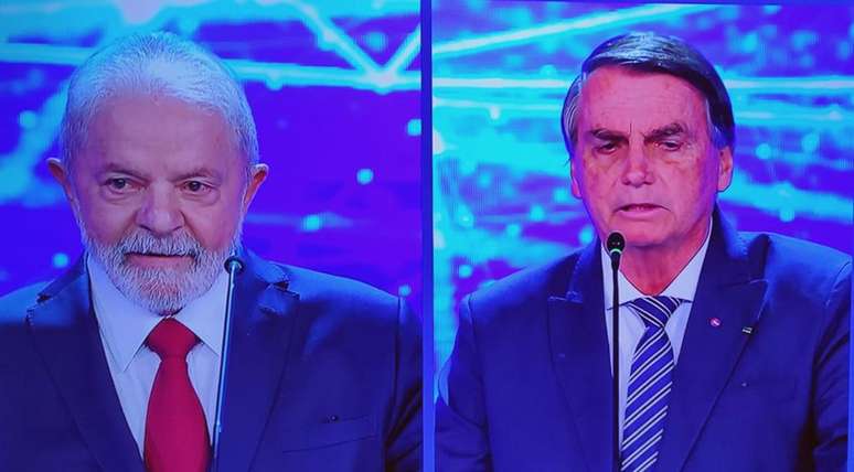  Lula e Bolsonaro lideram as pesquisas de intenção de voto, mas não foram os que melhor aproveitaram o holofote do debate