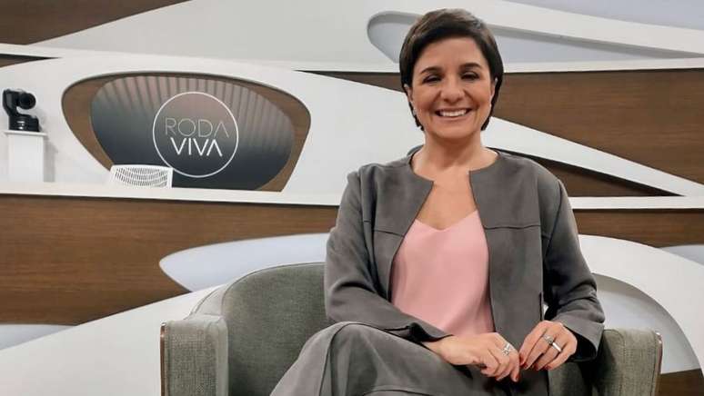 Desde 2020 Vera comanda o programa "Roda Viva", na TV Cultura