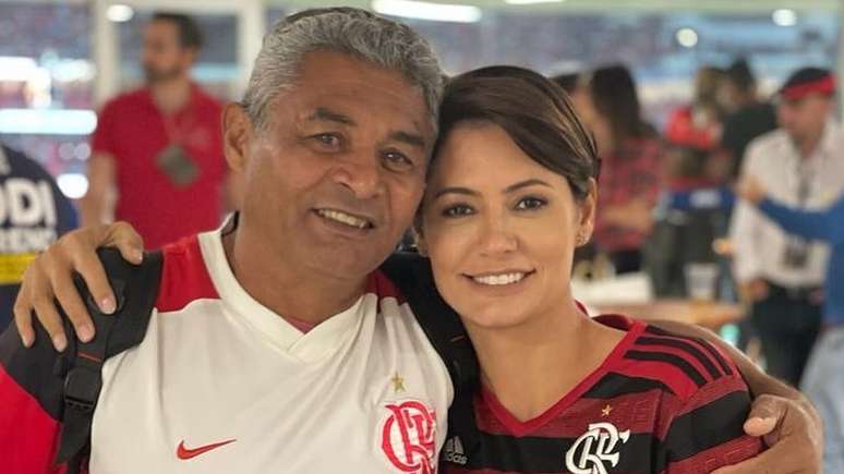 'Te amo meu negão', postou Michelle em homenagem ao pai no dia dos pais