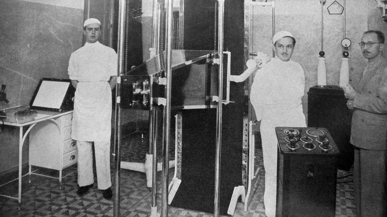 Profissionais de posto de sa&uacute;de de Vit&oacute;ria prontos para realizar abreugrafia