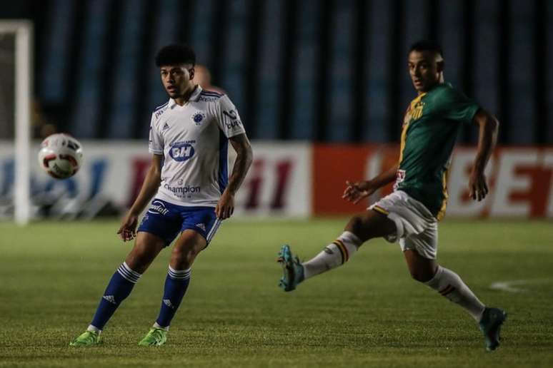 Edu abriu o placar no primeiro minuto de jogo, mas Paulo Sérgio empatou, ainda na primeira etapa - (Thomás Santos/Staff Images)