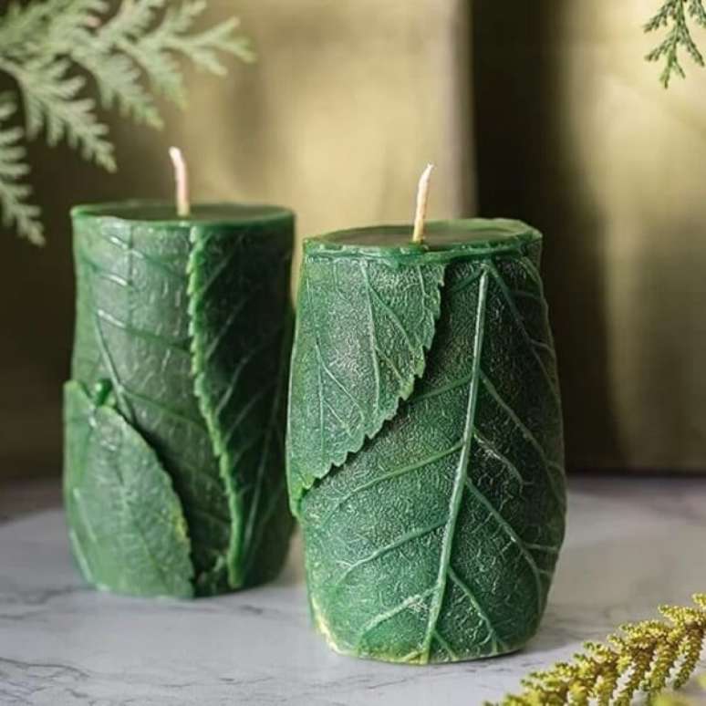 45. Como fazer velas com design de folhas. Fonte: Authier Velas Aromas