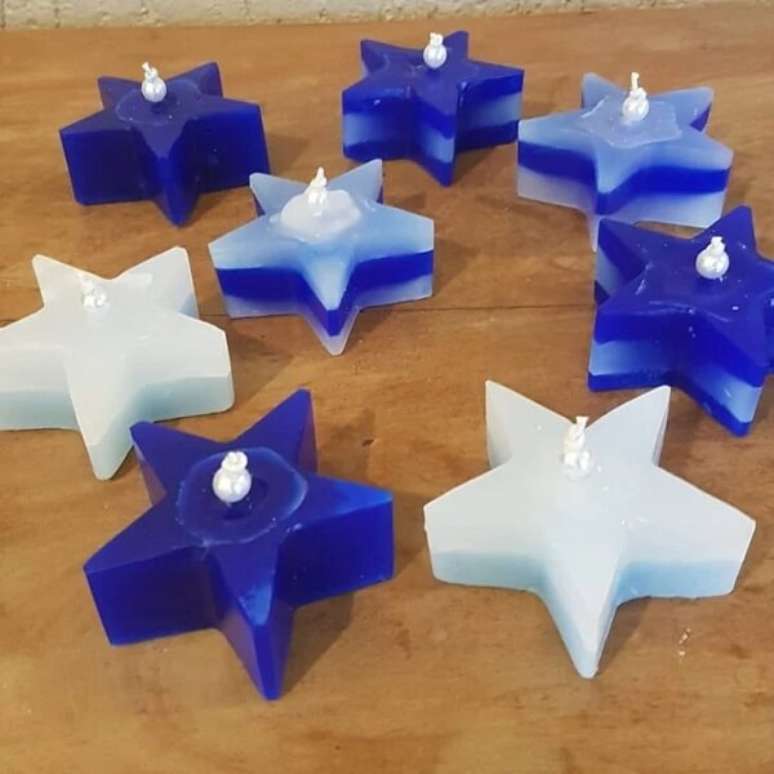 10. Como fazer velas estrelinha em tons de azul. Fonte: Fonte Zen