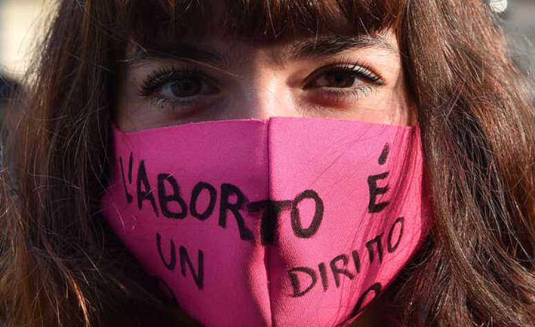 Manifestação pró-aborto em Turim, na Itália