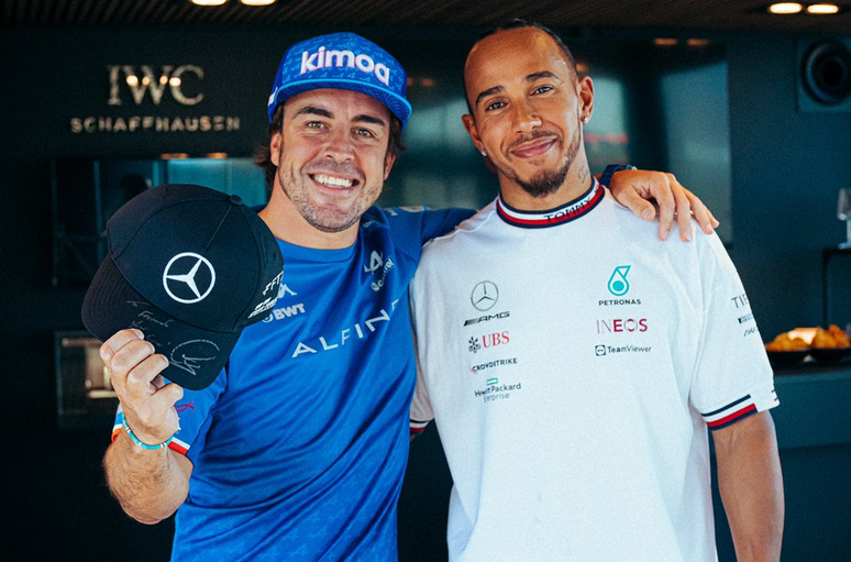 Alonso fez as pazes com Hamilton 