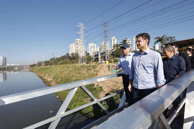 Rodrigo Garcia no Rio Pinheiros