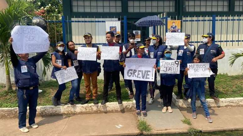Protesto de recenseadores em Iranduba, no Amazonas