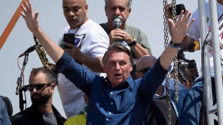 Presidente discursou para militantes pr&oacute;-governo em Bras&iacute;lia antes de ir a S&atilde;o Paulo, em 2021