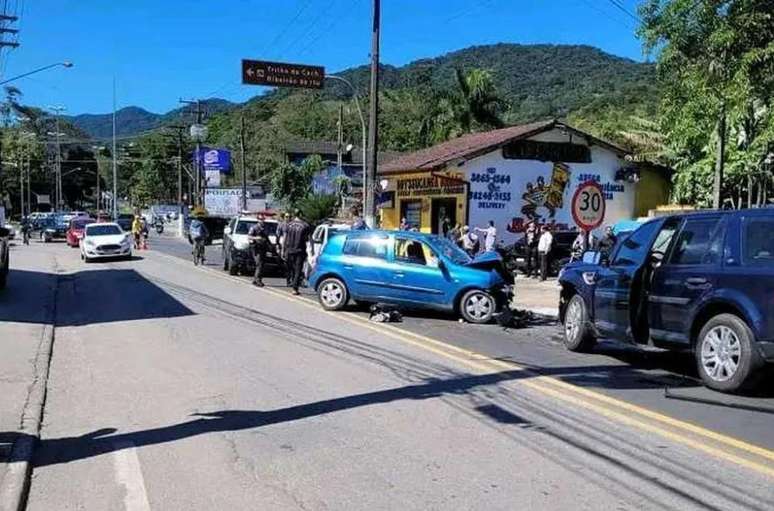 Acidente ocorreu em São Sebastião, após suspeito matar a ex