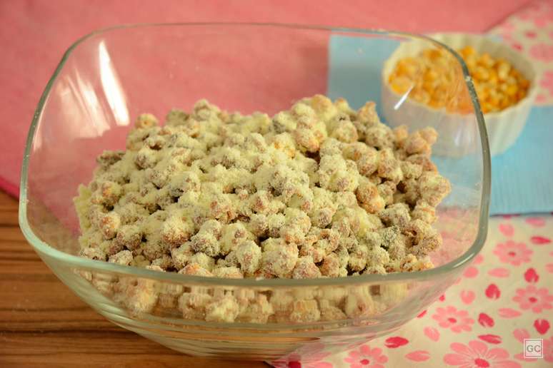 Pipoca doce com leite em pó | Foto: Guia da Cozinha