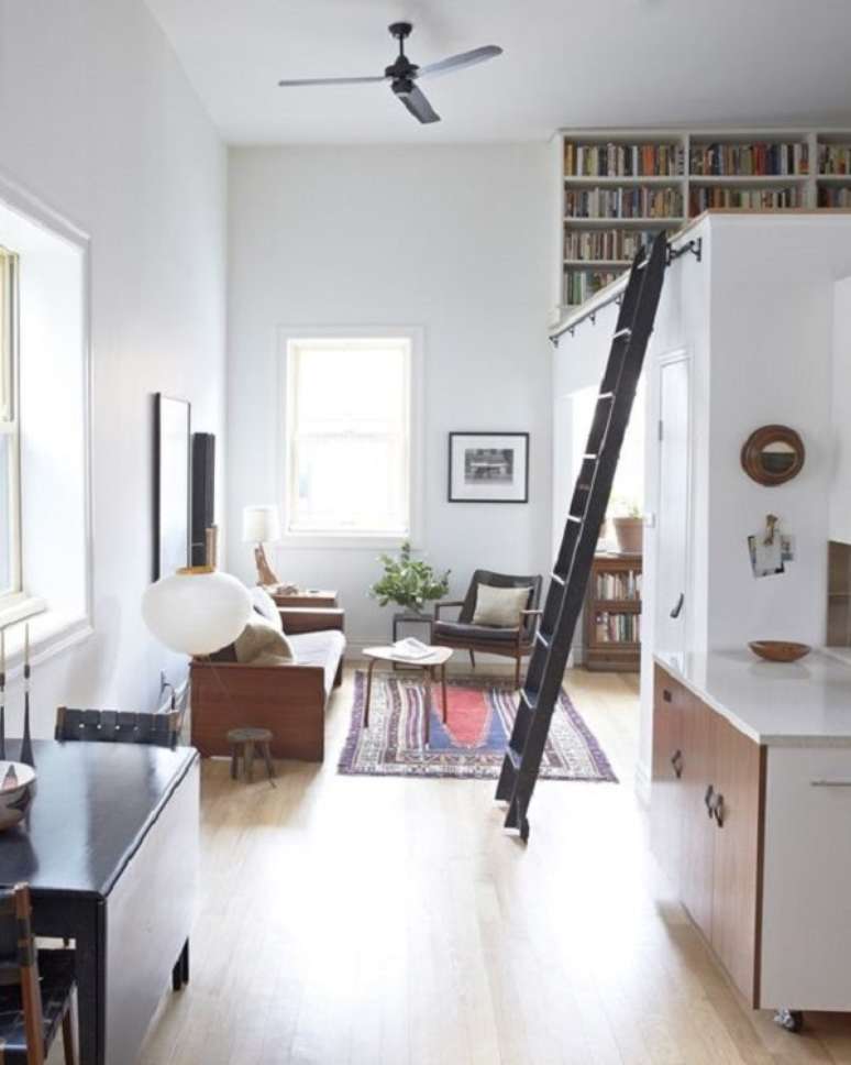 37. Loft pequeno com quarto no mezanino &ndash; Foto Casa Vogue