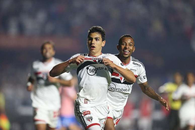 Lateral do São Paulo comemora 10 dias sem jogos: “Agora podemos