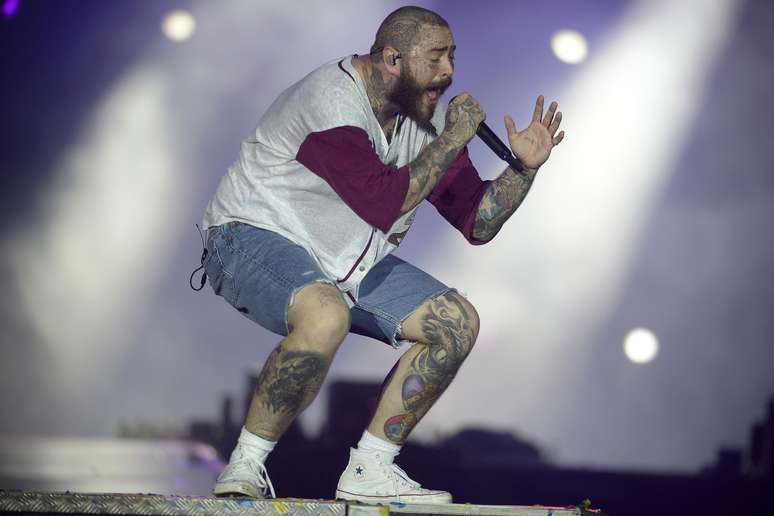 O cantor Post Malone no Palco Mundo durante o festival Rock in Rio 2022 no Parque Olímpico do Rio de Janeiro (RJ), neste sábado, 3