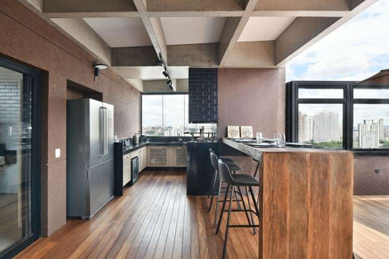 15. Casa com terra&ccedil;o completo e cozinha &ndash; Foto Studio Mac