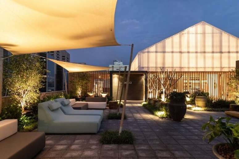 11. Casa com terra&ccedil;o aconchegante e iluminado &ndash; Foto Casa Cor SP