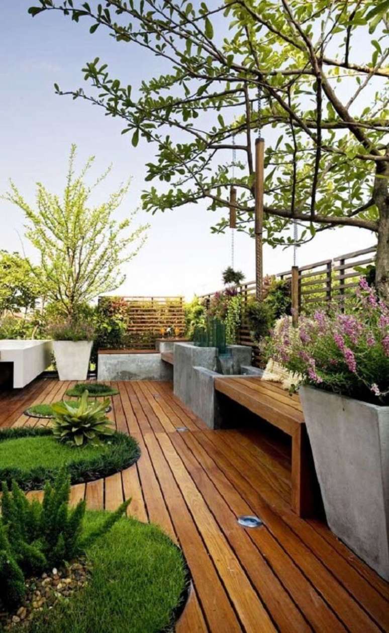 68. Terra&ccedil;o com cerca de madeira &ndash; Foto Decor Facil