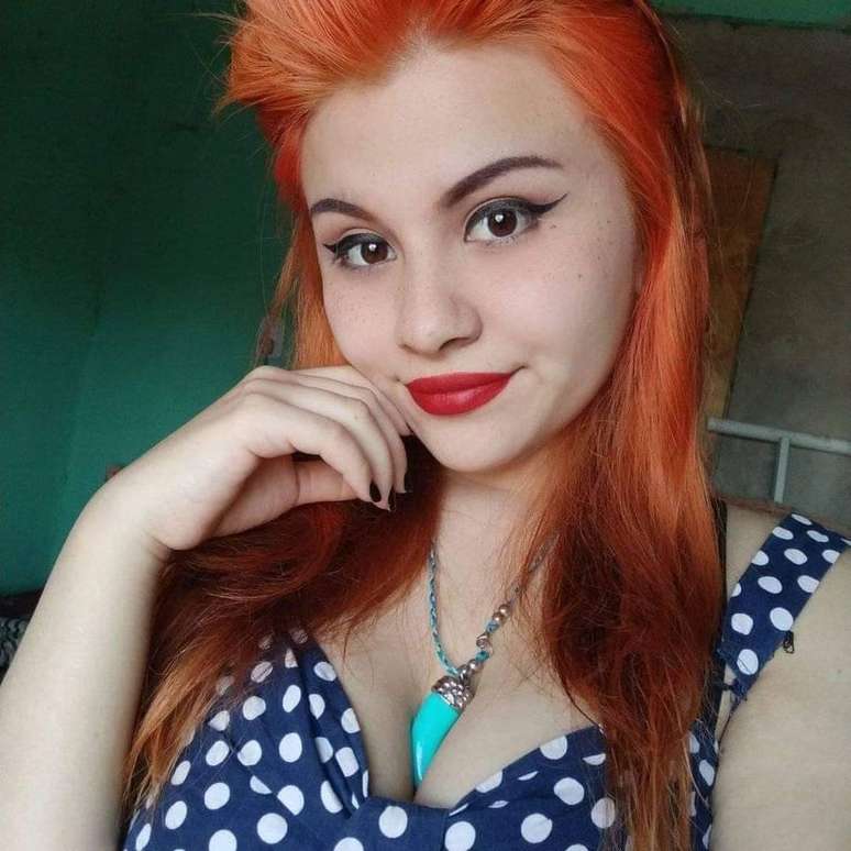 Brenda Uliarte, de 23 anos, mantinha diversos alter ego em perfis nas redes sociais