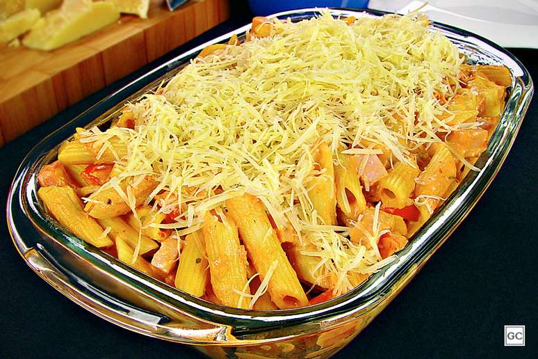 Macarrão na pressão com presunto e queijo | Foto: Guia da Cozinha