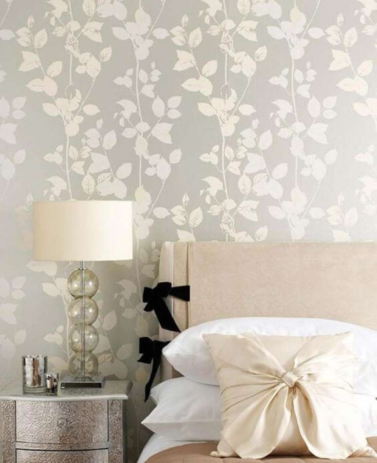 72. Paredes de quarto decoradas com papel de parede &ndash; Foto: Reciclar e Decorar