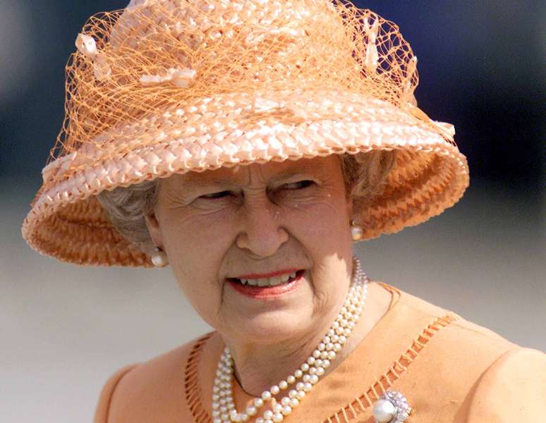 Rainha Elizabeth II morre aos 96 anos