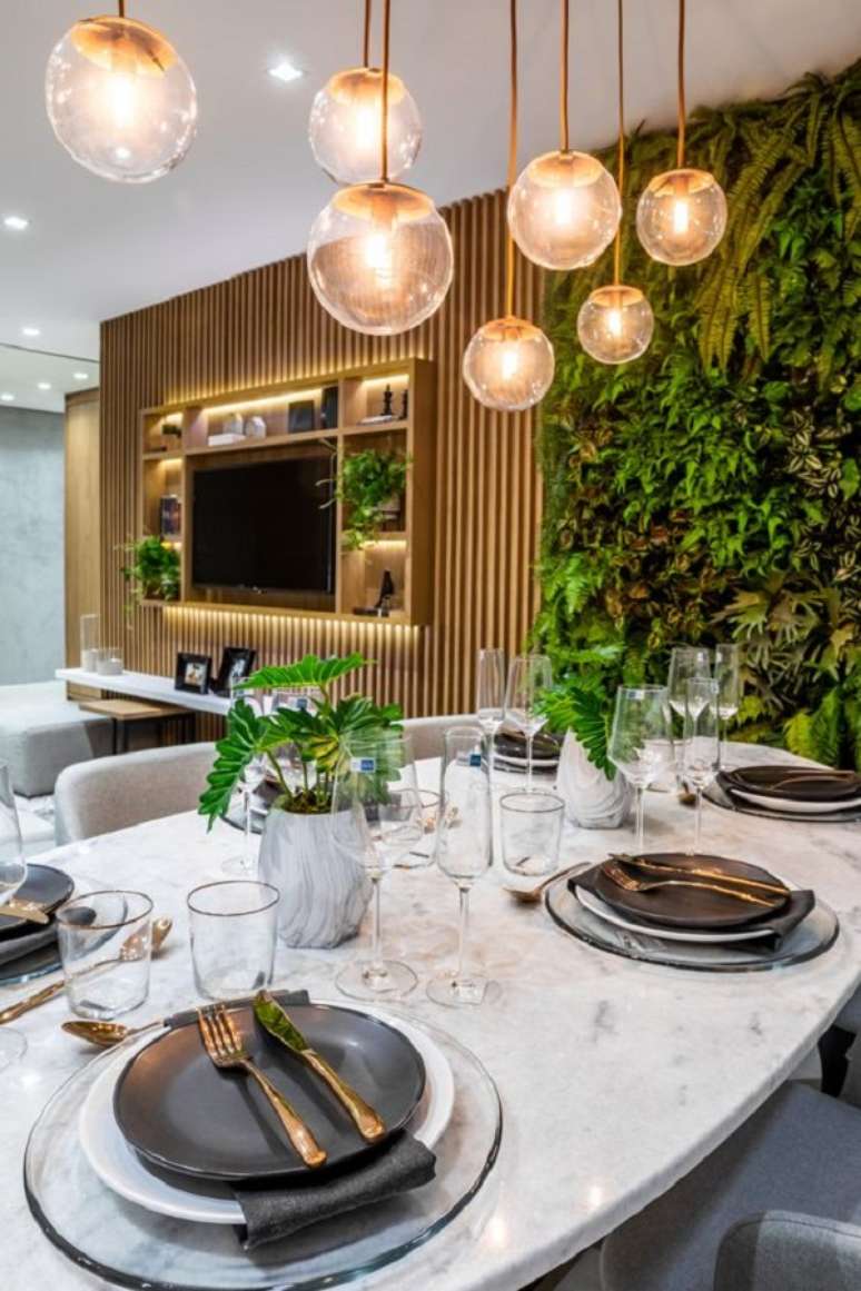 39. Porcelanato ripado na decoração da sala de estar – Foto Claudia Albertini Arquitetos Associados