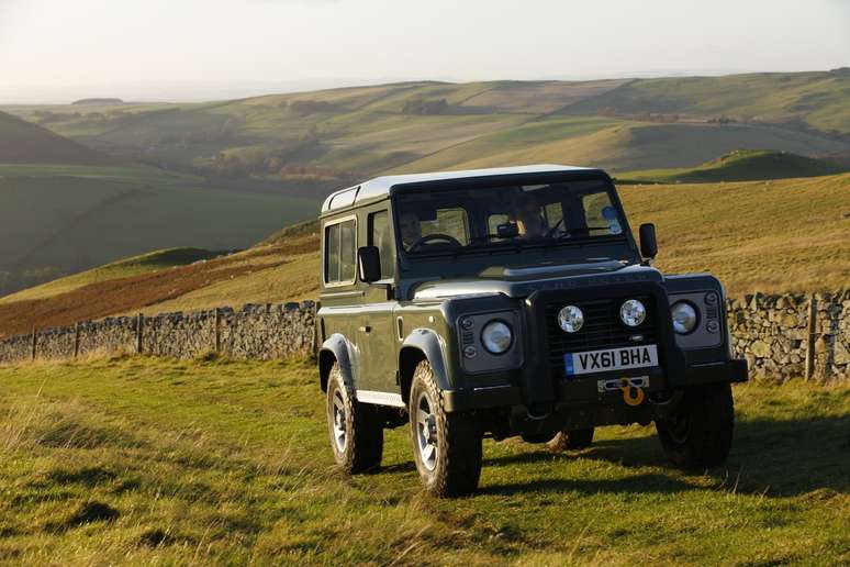 Land Rover Defender: o preferido da Rainha.