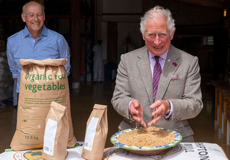 Na Shipton Mill em Gloucestershire, que det&eacute;m a HRH Royal Warrant e &eacute; especializada em moagem tradicional, julho de 2020