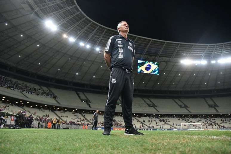 Lisca lamentou os erros do Santos nos gols do Ceará (Foto: Ivan Storti/Santos FC)