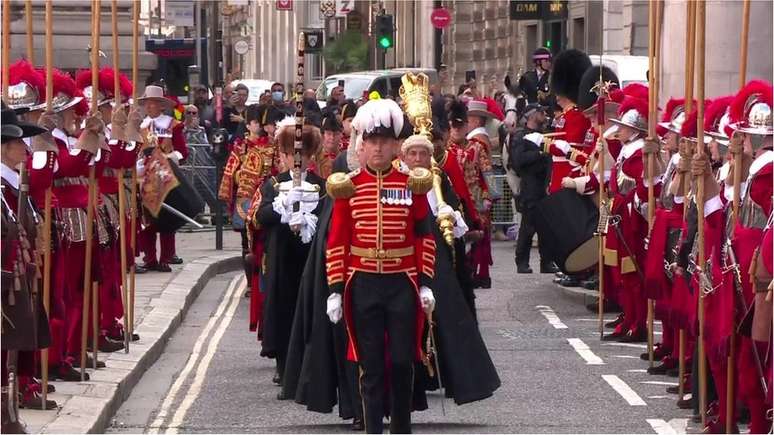 A cerimônia de proclamação no Royal Exchange, a segunda e última cerimônia realizada em Londres neste sábado