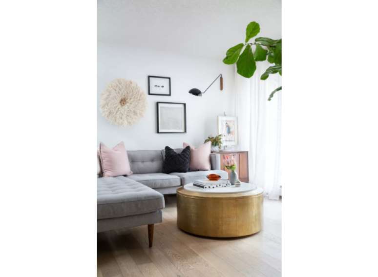 Opte por luminárias de parede e pendentes suspensos