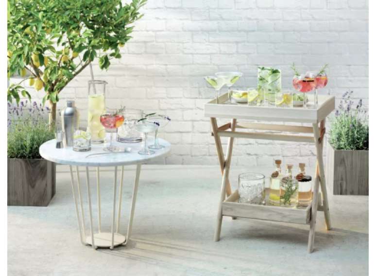 Planeje o espa&ccedil;o de acordo com a quantidade de convidados para que todos fiquem confort&aacute;veis