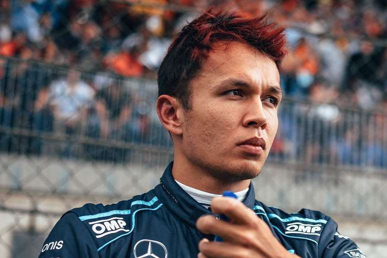 Alexander Albon se destaca na F1 2022 