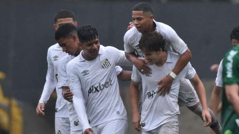 Luca Meirelles comemora boa fase e artilharia no Paulista Sub-15