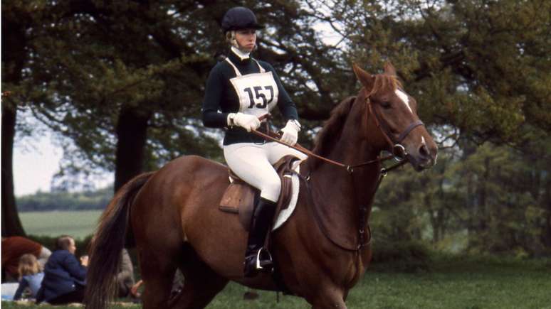 Anne em competição de equitação no ano de 1976, ano em que fez parte da equipe olímpica