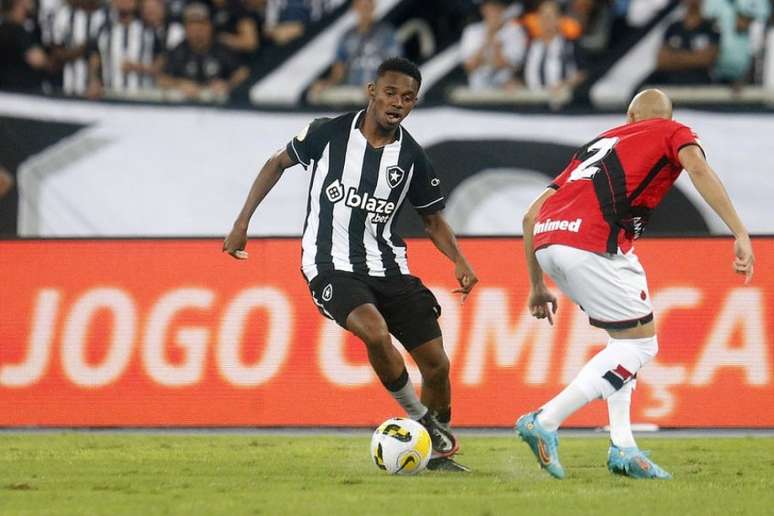 Jeffinho em ação pelo Botafogo (Foto: Vítor Silva/Botafogo)