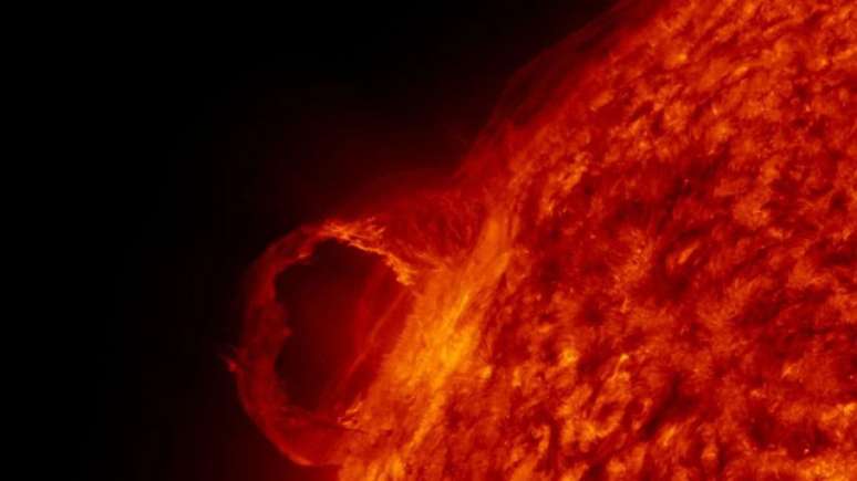 O ciclo solar dura 11 anos e é responsável por definir com que frequência o Sol lançará ejeções na Terra