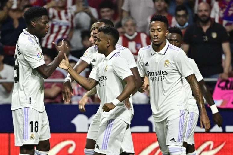 Vini Jr marca golaço e consagra vitória do Real Madrid na La Liga