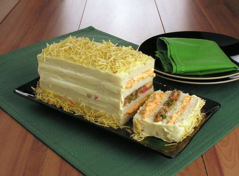 Bolo salgado de berinjela | Foto: Guia da Cozinha