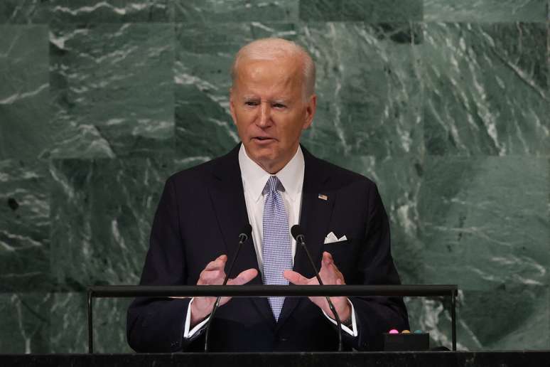 Biden acusa Rússia de ameaças nucleares "irresponsáveis" e violação de carta da ONU