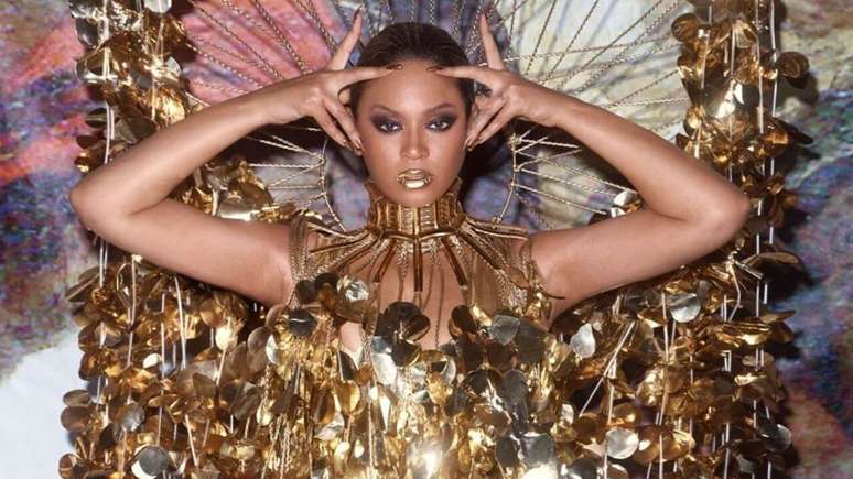 Beyoncé deve anunciar turnê de “Renaissance” e fãs pedem data no Brasil.