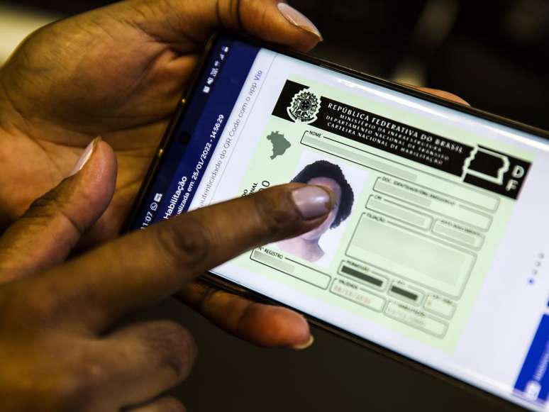 Carteira Digital de Tr&acirc;nsito.