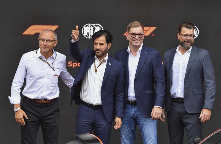 Domenicali, pela F1, e Ben Sulayem, pela FIA, estiveram juntos na oficialização da Audi 