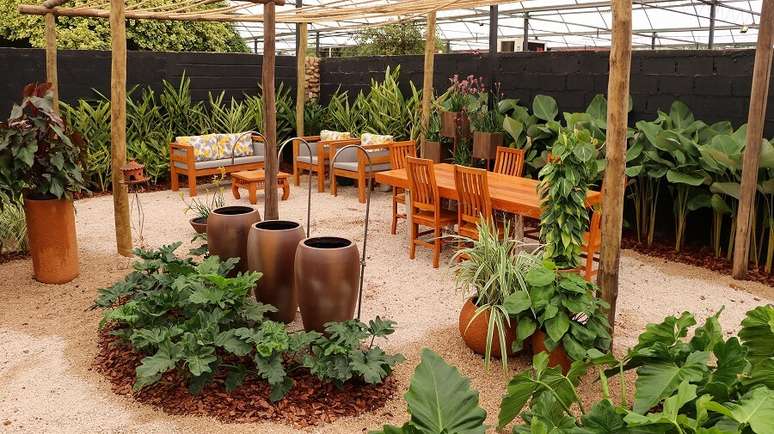 5. O jardim foi planejado com arquitetura de f&aacute;cil execu&ccedil;&atilde;o e materiais de baixo custo. Foto: Juliana Lazarini