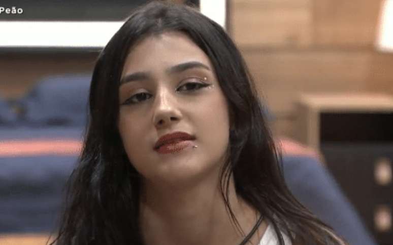 Bia Miranda é neta 'postiça' da rainha do rebolado