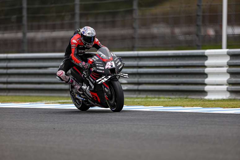 Aleix Espargar&oacute; destacou a evolu&ccedil;&atilde;o da Aprilia em tr&ecirc;s anos 