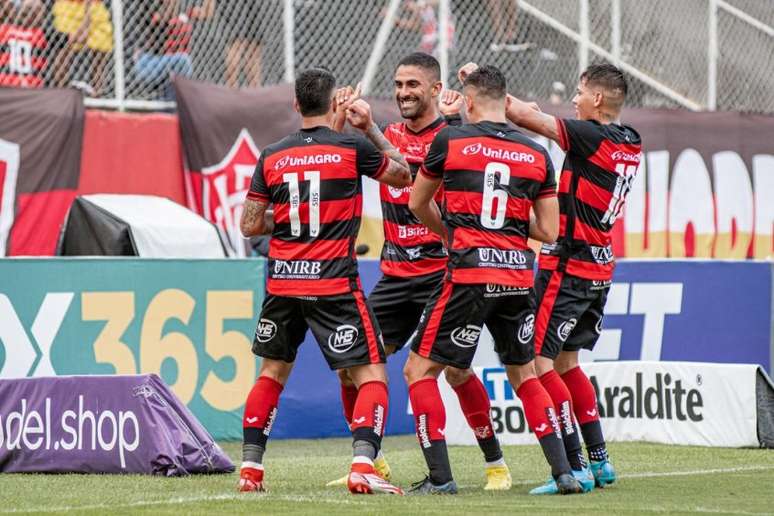 CS2: Equipes que ganham rounds iniciais tem 78% de vitória